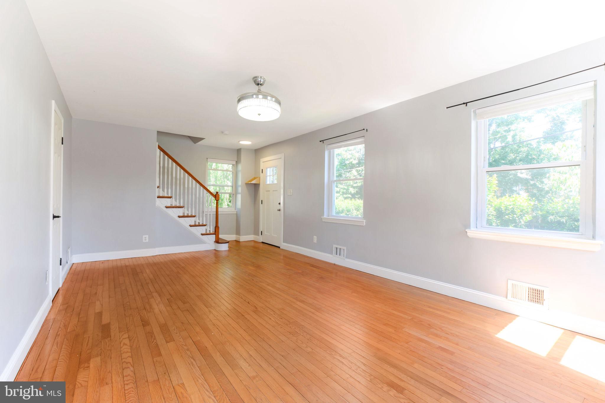 2600 Arvin Street Silver Spring, MD 20902 - Photo 4 of 16
