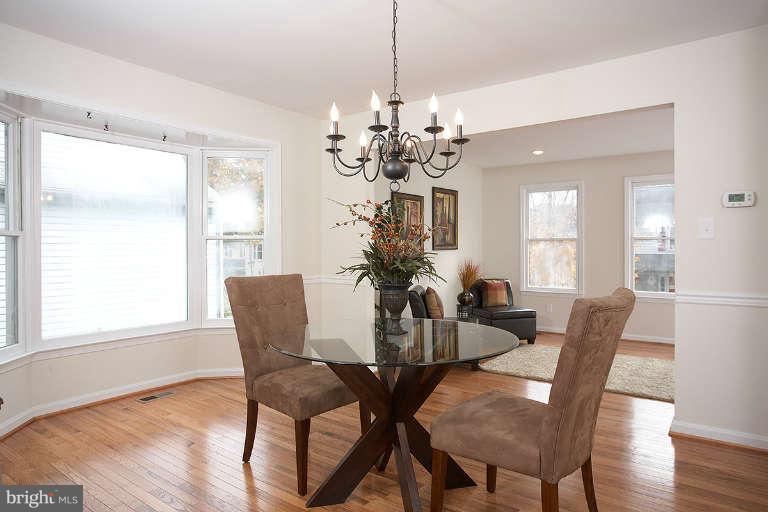 124 Snowy Owl Drive Silver Spring, MD 20901 - Photo 7 of 30 Dining Room