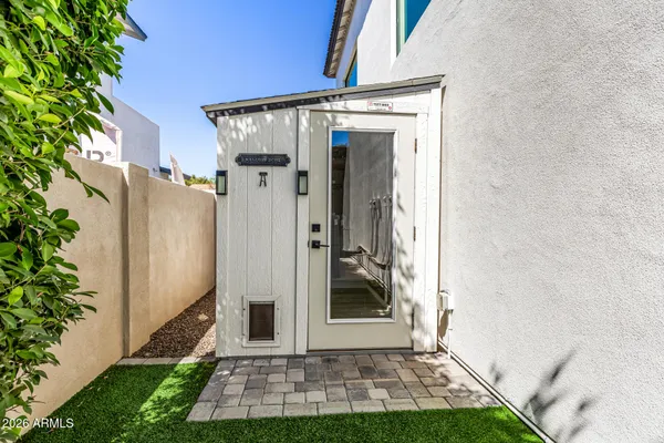 $1,825,000 | 3821 East Devonshire Avenue, Phoenix, AZ 85018