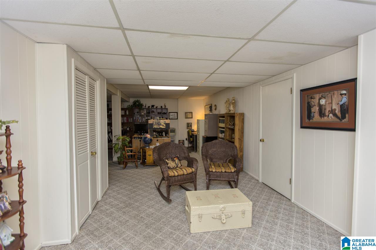 712 South Sanders Road Birmingham, AL 35226 - Photo 32 of 43