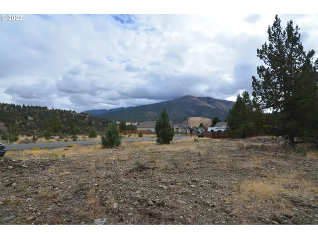 $45,000 | 2700 Elk View Drive, Canyon City, OR 97820