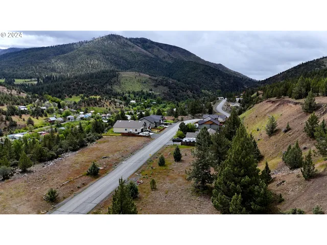 $45,000 | 2700 Elk View Drive, Canyon City, OR 97820