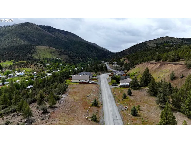 $45,000 | 2700 Elk View Drive, Canyon City, OR 97820