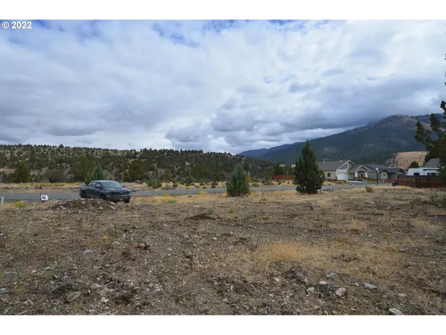 $45,000 | 2700 Elk View Drive, Canyon City, OR 97820