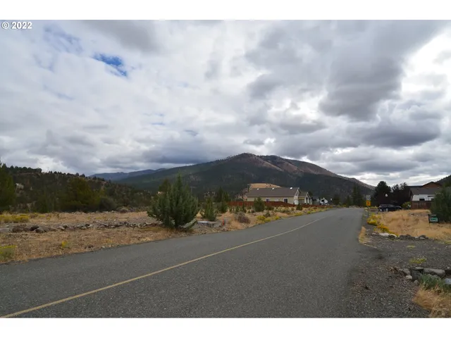 $45,000 | 2700 Elk View Drive, Canyon City, OR 97820