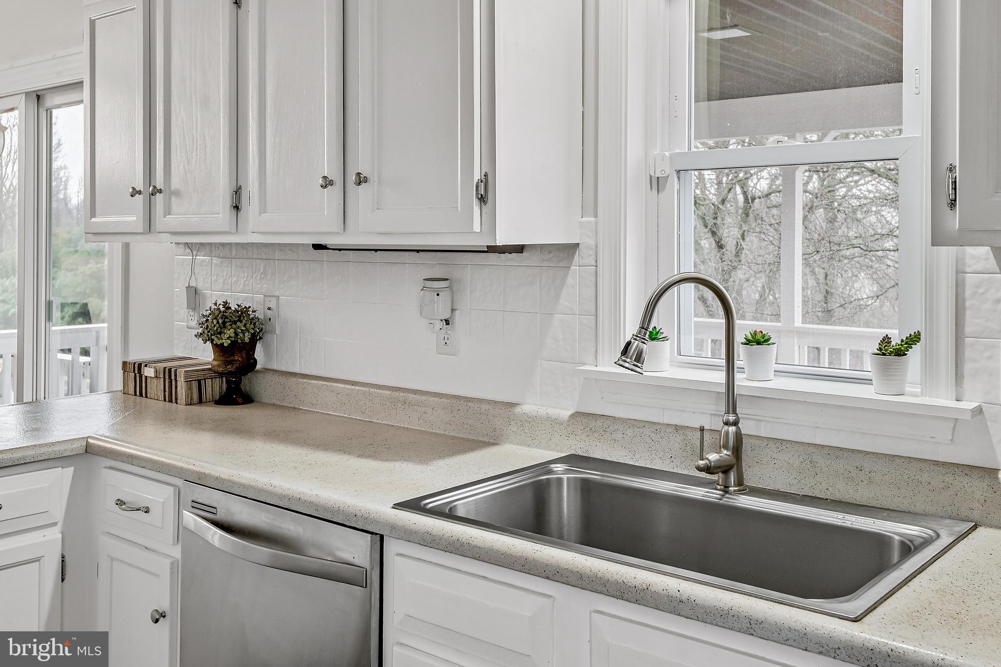 2705 Ridings Way York, PA 17408 - Photo 12 of 33 Gallery Image 12