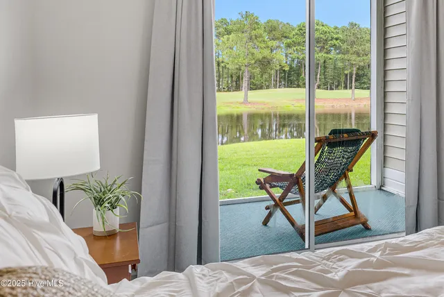 $244,500 | 882 Great Egret Circle Southwest, Unit B, Sunset Beach, NC 28468