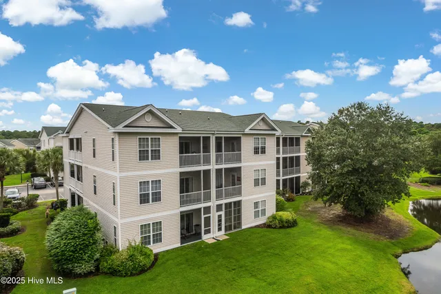 $244,500 | 882 Great Egret Circle Southwest, Unit B, Sunset Beach, NC 28468
