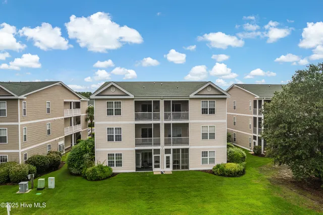 $244,500 | 882 Great Egret Circle Southwest, Unit B, Sunset Beach, NC 28468