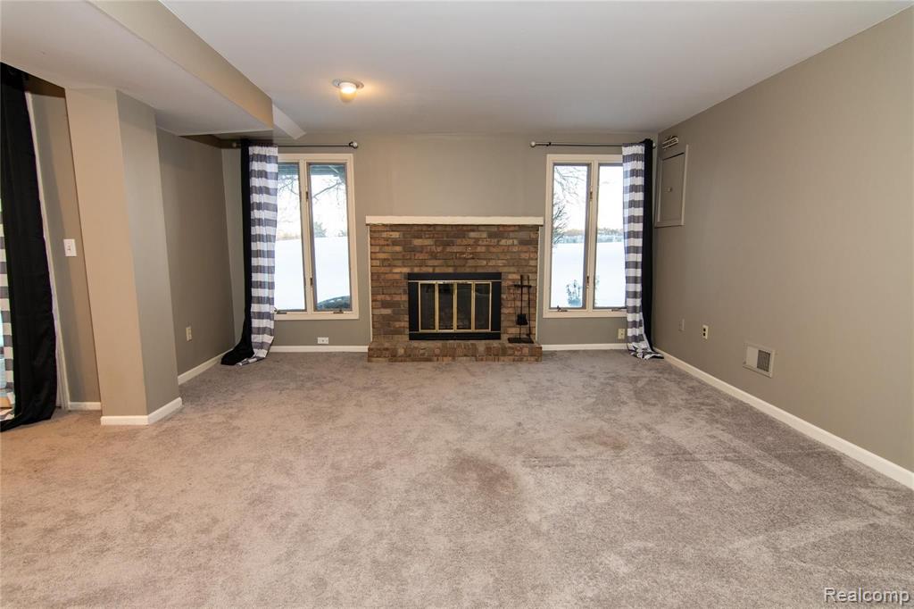 936 Golfview Court Rochester Hills, MI 48307 - Photo 36 of 47