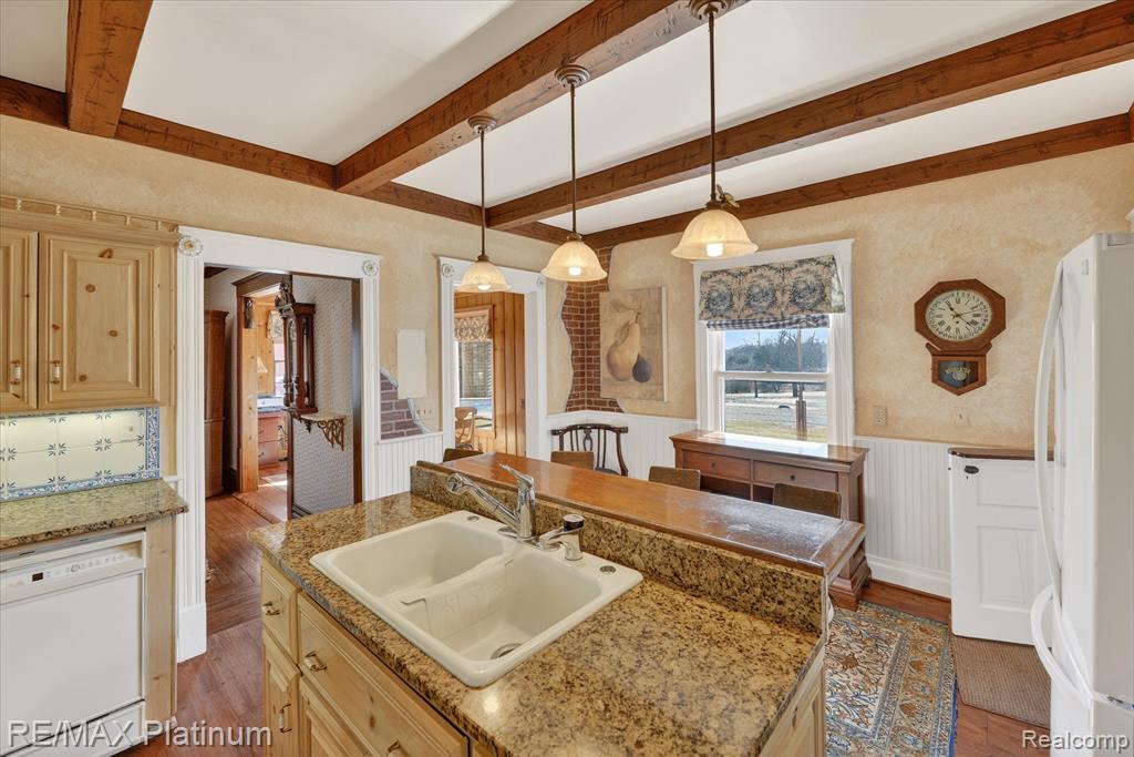 15330 Howlett Road Gregory, MI 48137 - Photo 5 of 26