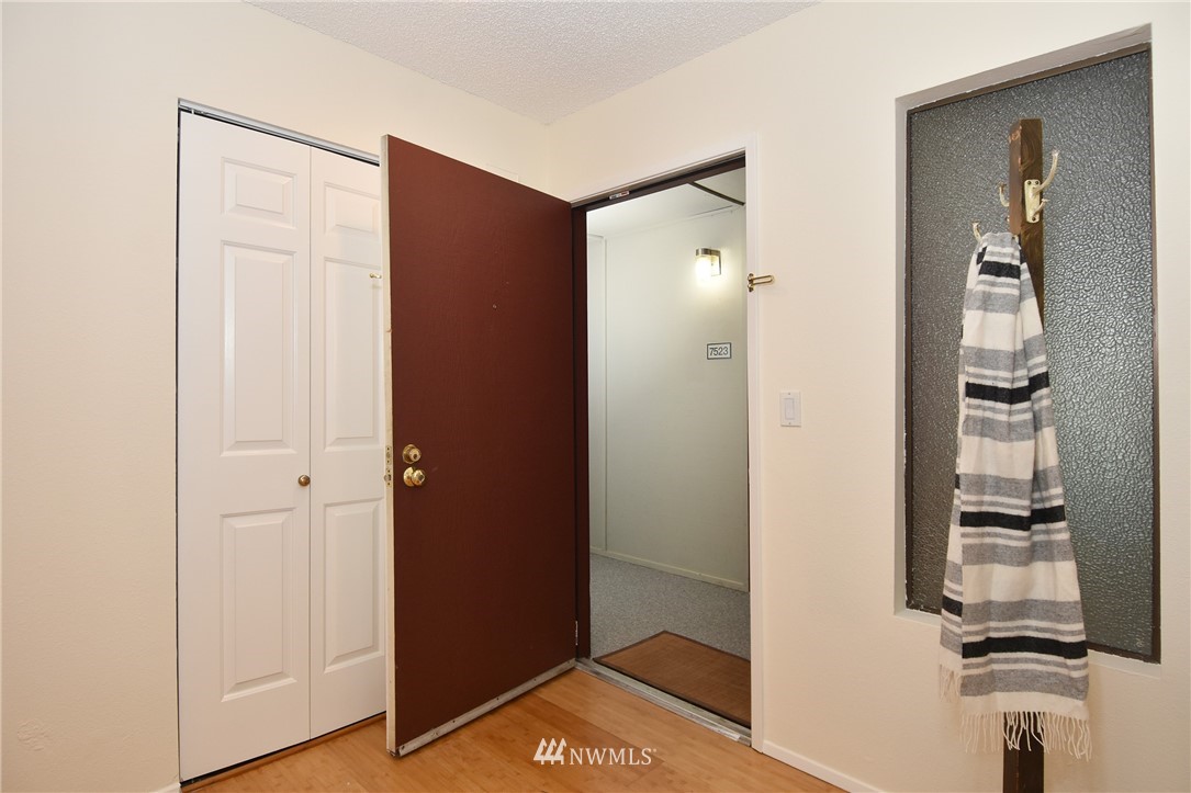 7517 Old Redmond Road Redmond, WA 98052 - Photo 2 of 22