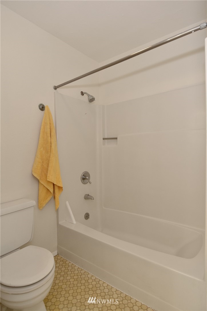 7517 Old Redmond Road Redmond, WA 98052 - Photo 14 of 22