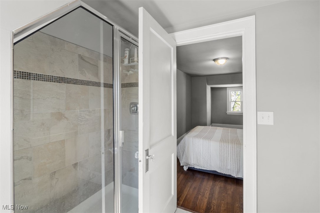 15715 Chadbourne Road Cleveland, OH 44120 - Photo 27 of 35 Gallery Image 27
