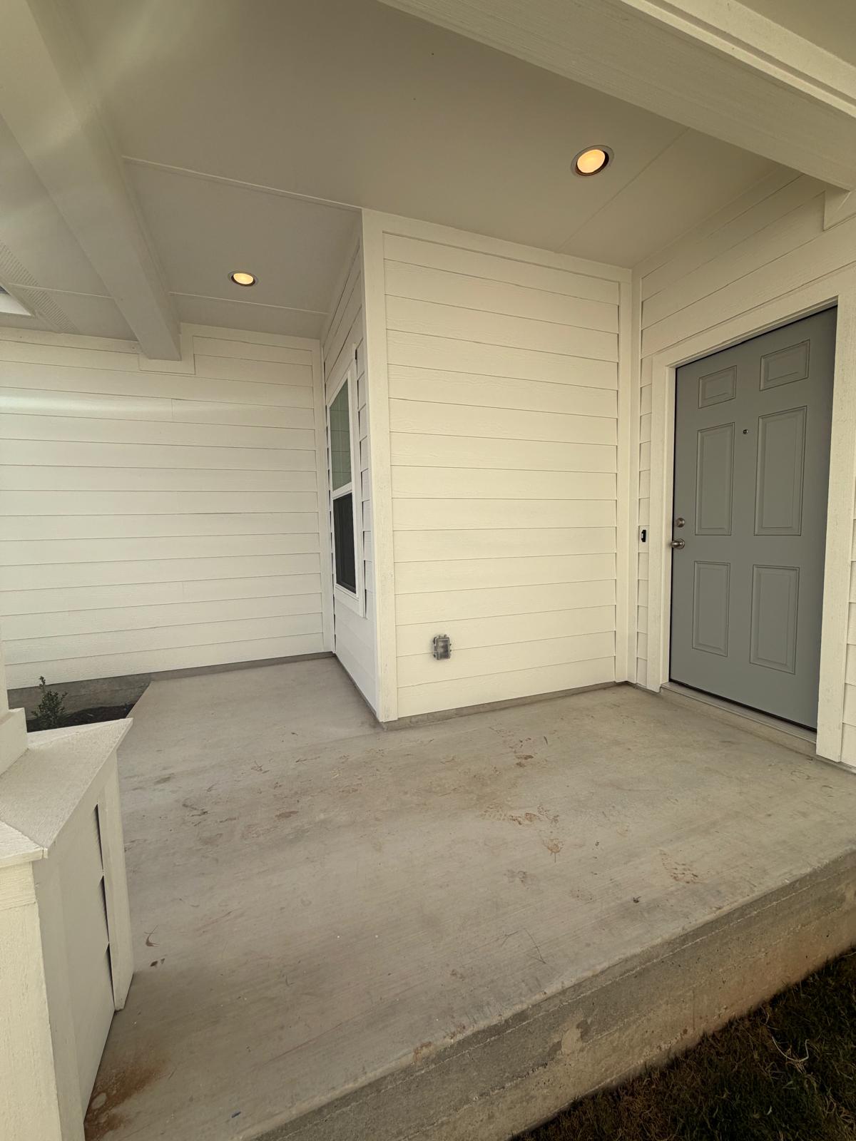 2708 Towy Road Pflugerville, TX 78660 - Photo 5 of 34 a view of a garage