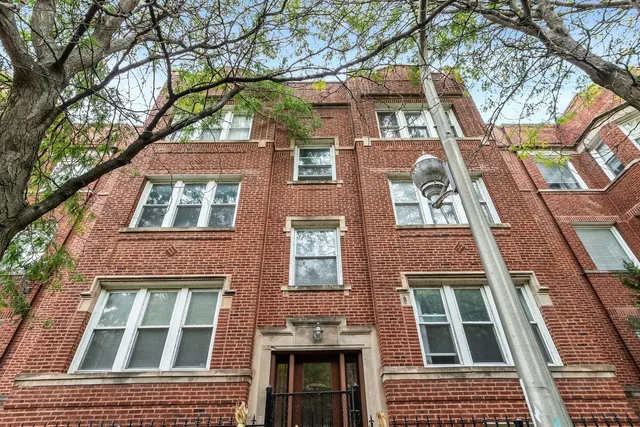 $410,000 | 1628 West Juneway Terrace, Unit 1, Chicago, IL 60626
