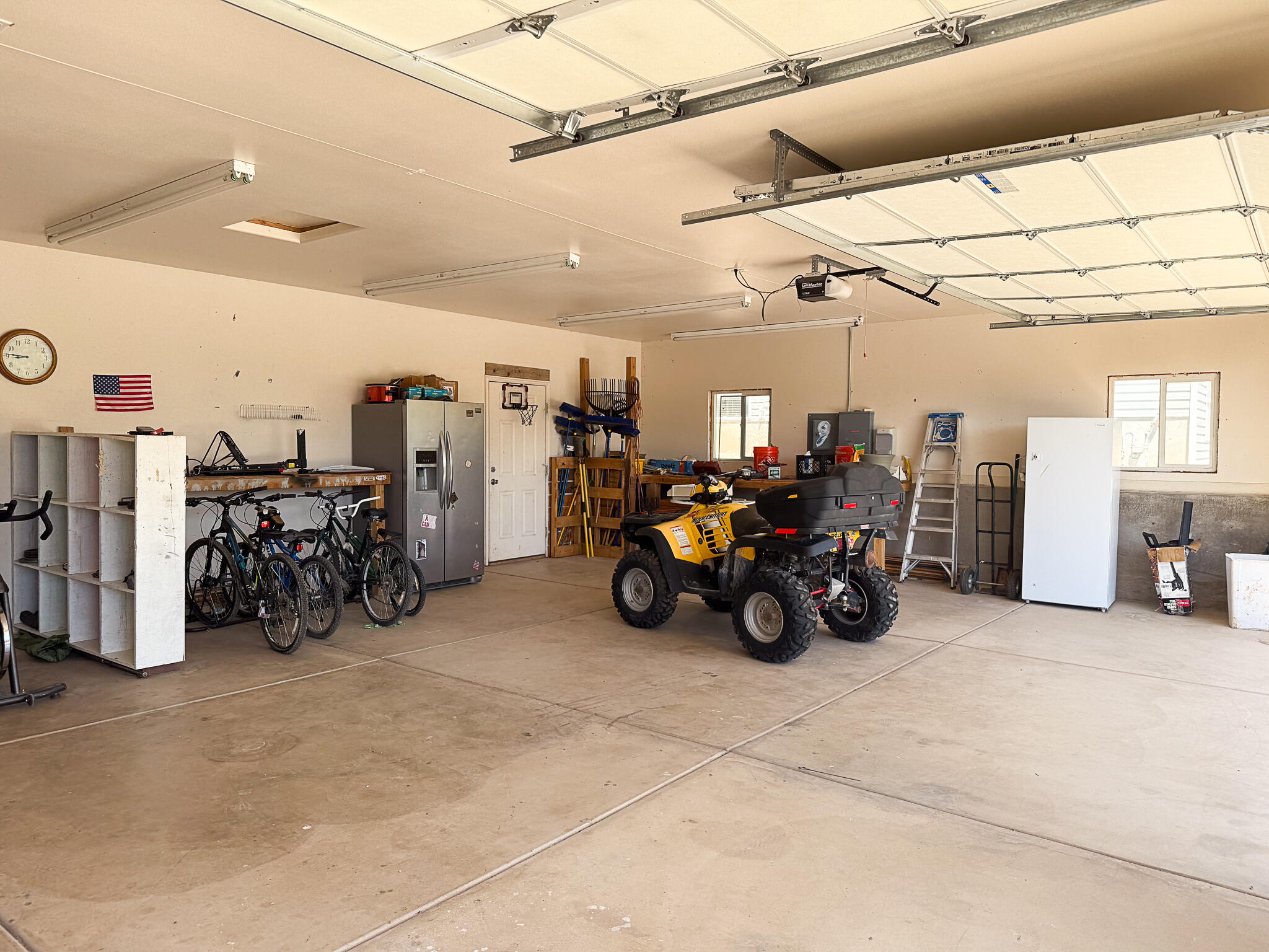 425 East Mule Deer Road Central, UT 84722 - Photo 54 of 72 garage