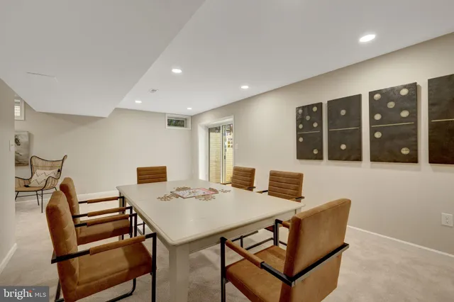 $1,199,000 | 47425 River Crest Street, Sterling, VA 20165