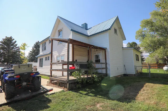 $350,000 | 610 East Lane, Dayton, WY 82836