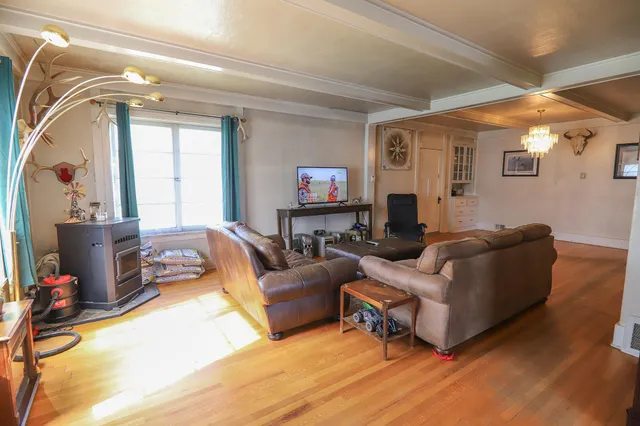 $350,000 | 610 East Lane, Dayton, WY 82836