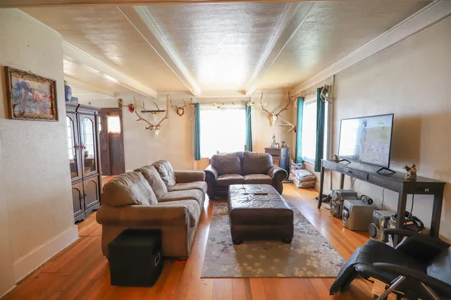 $350,000 | 610 East Lane, Dayton, WY 82836