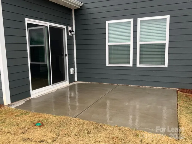 $1,975 | 1432 Wildflower Street, Newton, NC 28658