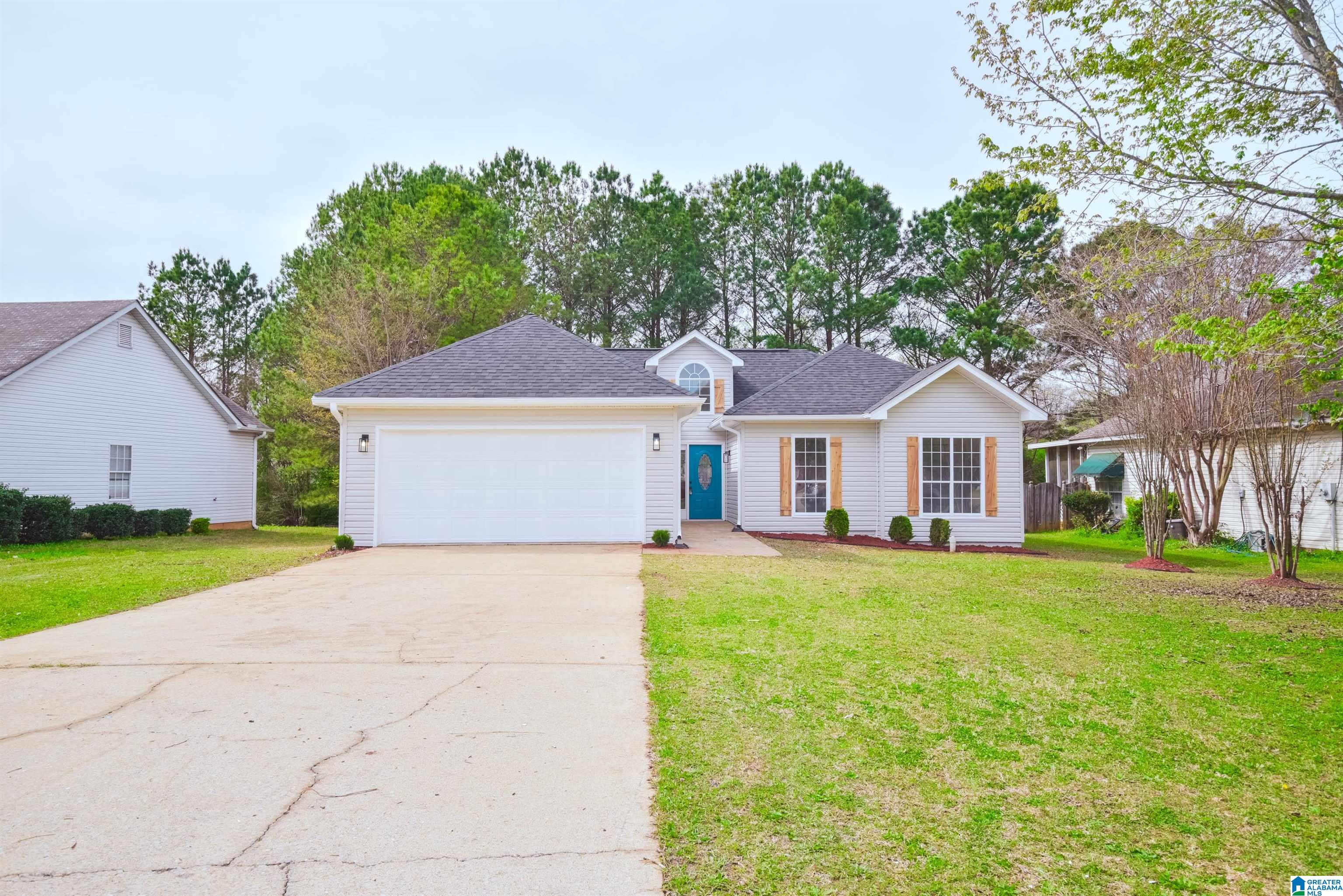 5153 Candlebrook Terrace Bessemer, AL 35022 - Photo 2 of 70