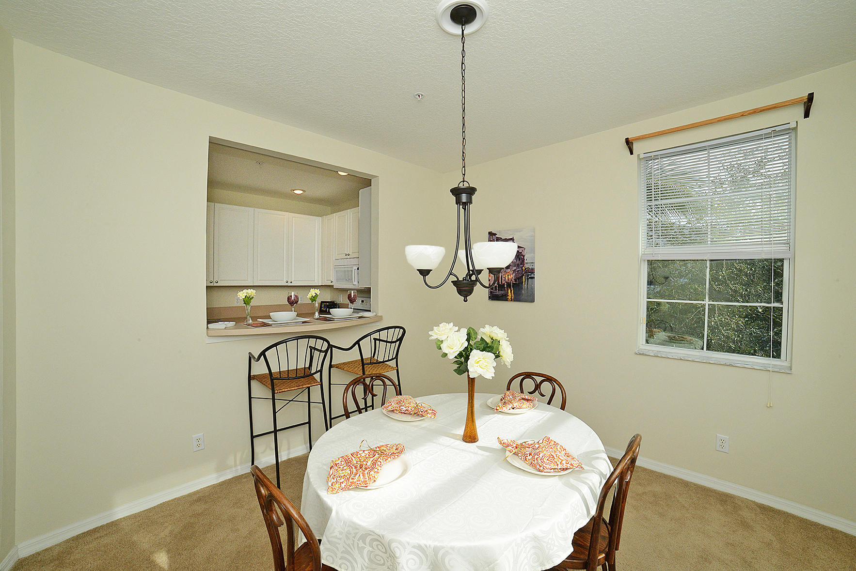 4286 West Main Street Jupiter, FL 33458 - Photo 12 of 30 Dining Area