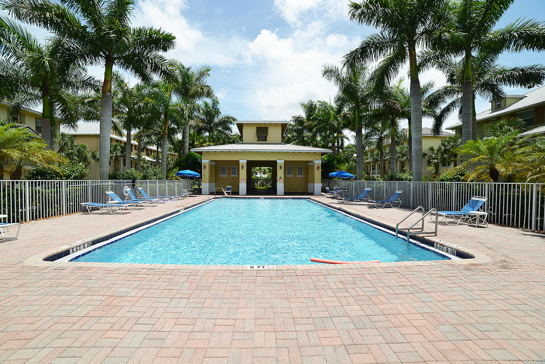 4286 West Main Street Jupiter, FL 33458 - Photo 29 of 30 Pool
