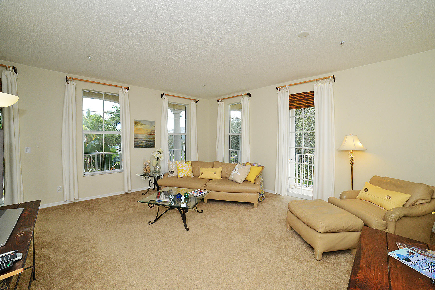 4286 West Main Street Jupiter, FL 33458 - Photo 6 of 30 Great Room on Second Floor