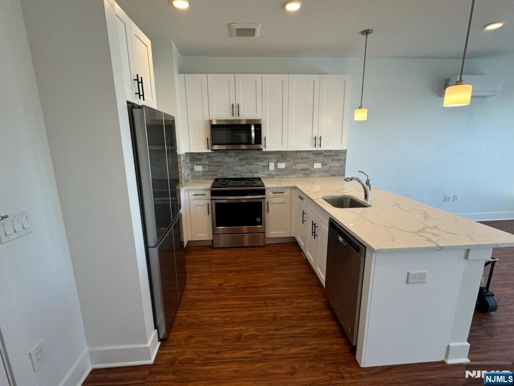 85 Ridge Road, Unit 504 North Arlington, NJ 07031 - Photo 10 of 26
