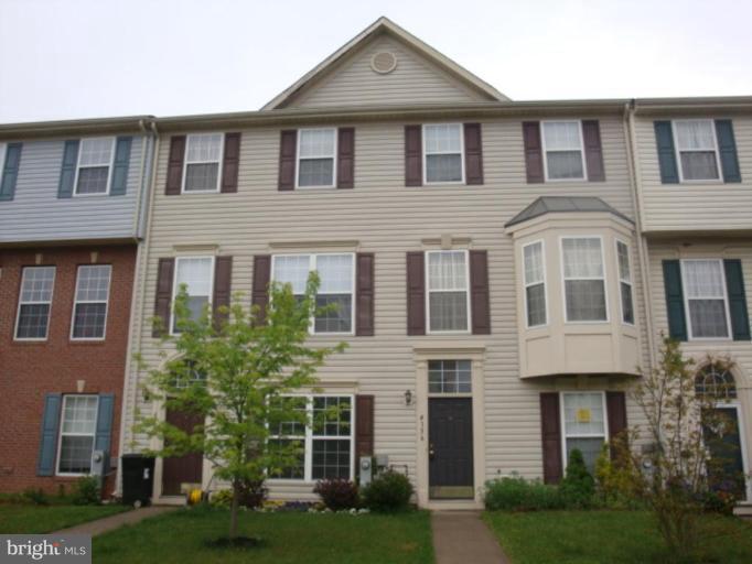 4136 Cutty Sark Road Middle River, MD 21220 - Photo 1 of 4 Exterior (Main)