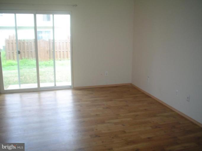 4136 Cutty Sark Road Middle River, MD 21220 - Photo 2 of 4 MAIN FLOOR