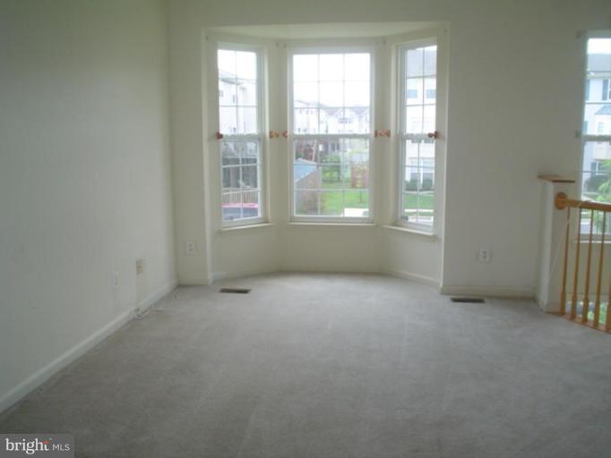 4136 Cutty Sark Road Middle River, MD 21220 - Photo 3 of 4 Living Room