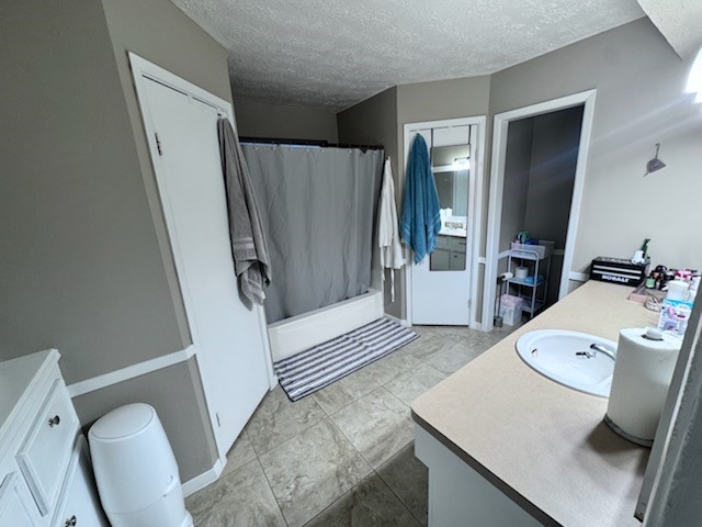 2426 Summer Spring Drive Spring, TX 77373 - Photo 19 of 24 a living room with furniture and a wooden floor