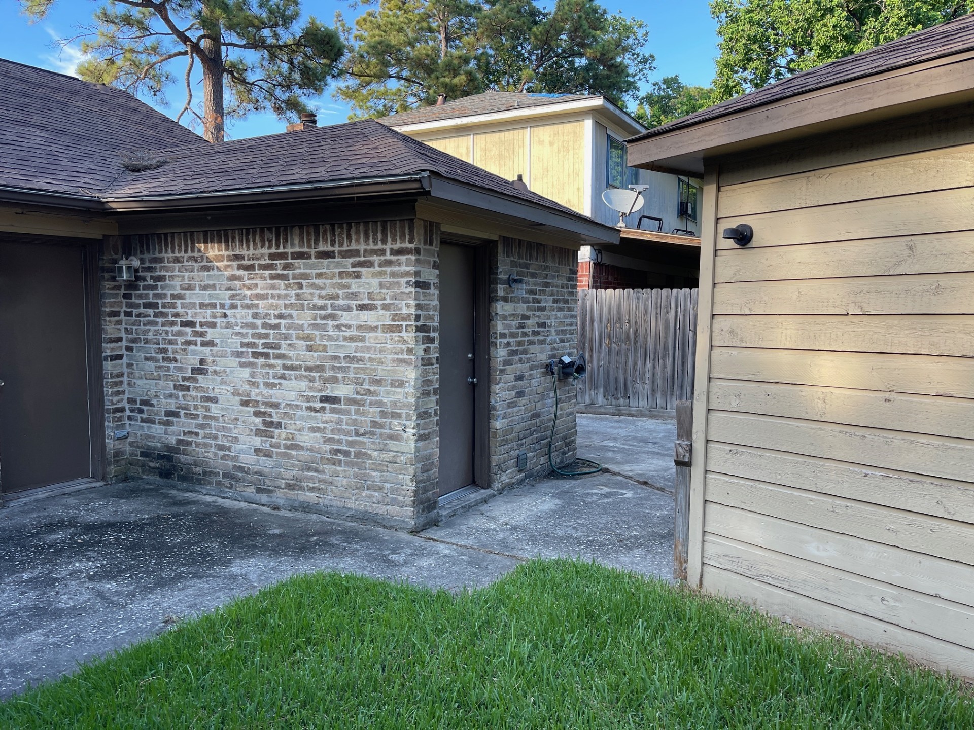 2426 Summer Spring Drive Spring, TX 77373 - Photo 5 of 24 a view of a backyard of the house