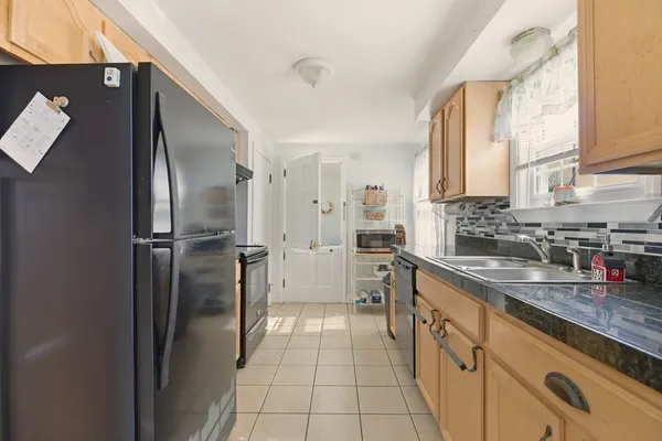 $439,000 | 57 Warren Avenue, Tiverton, RI 02878