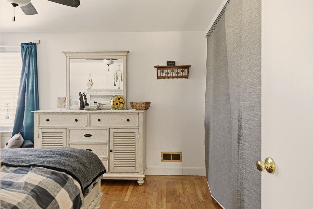 57 Warren Avenue Tiverton, RI 02878 - Photo 20 of 37