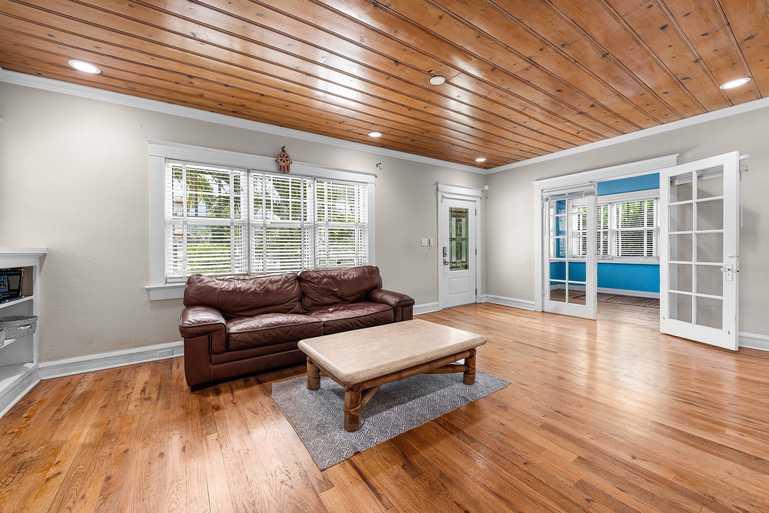 220 Malverne Road West Palm Beach, FL 33405 - Photo 13 of 26 012-220MalverneRoad-WestPalmBeach-FL-334