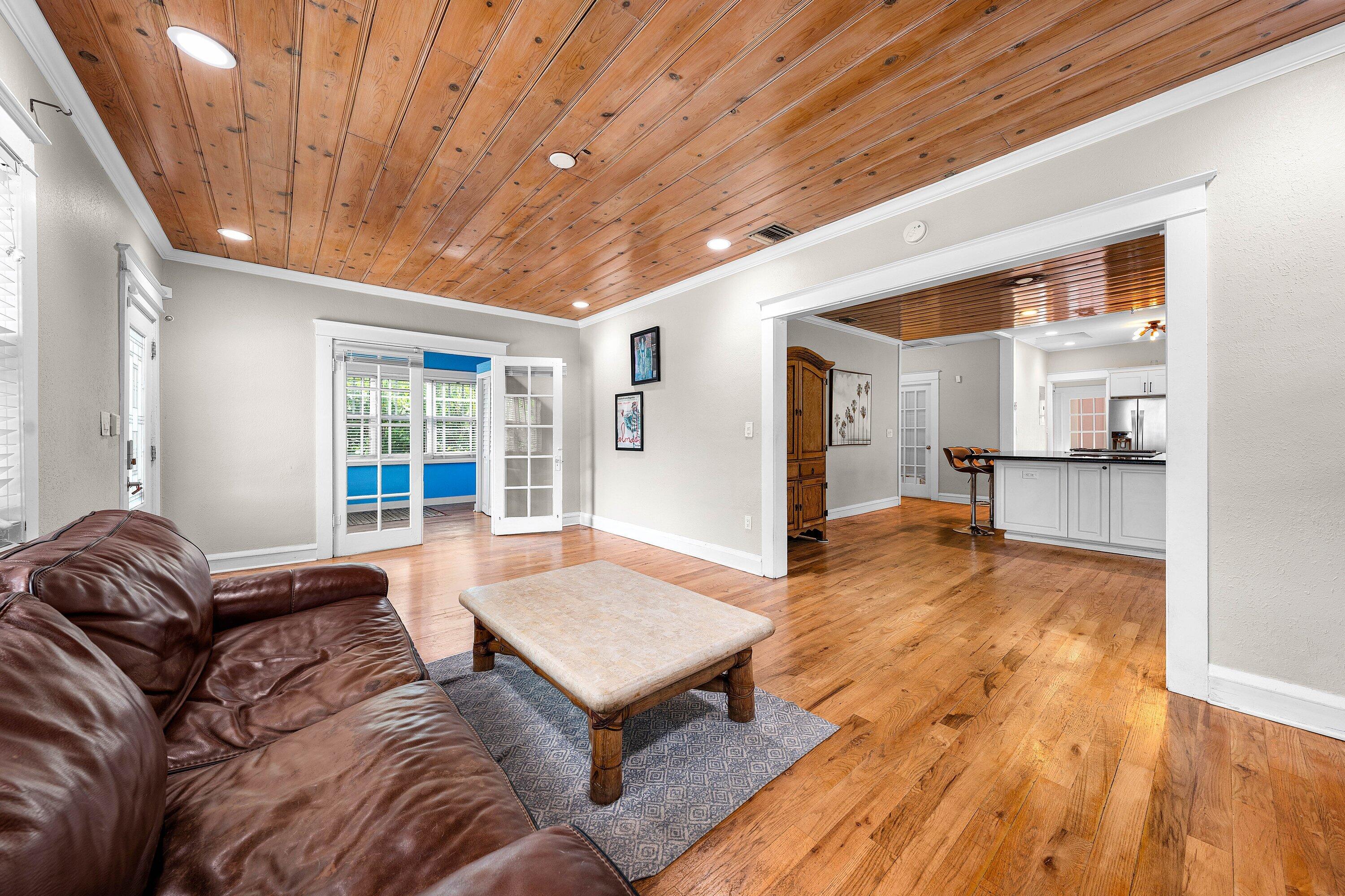 220 Malverne Road West Palm Beach, FL 33405 - Photo 14 of 26 013-220MalverneRoad-WestPalmBeach-FL-334