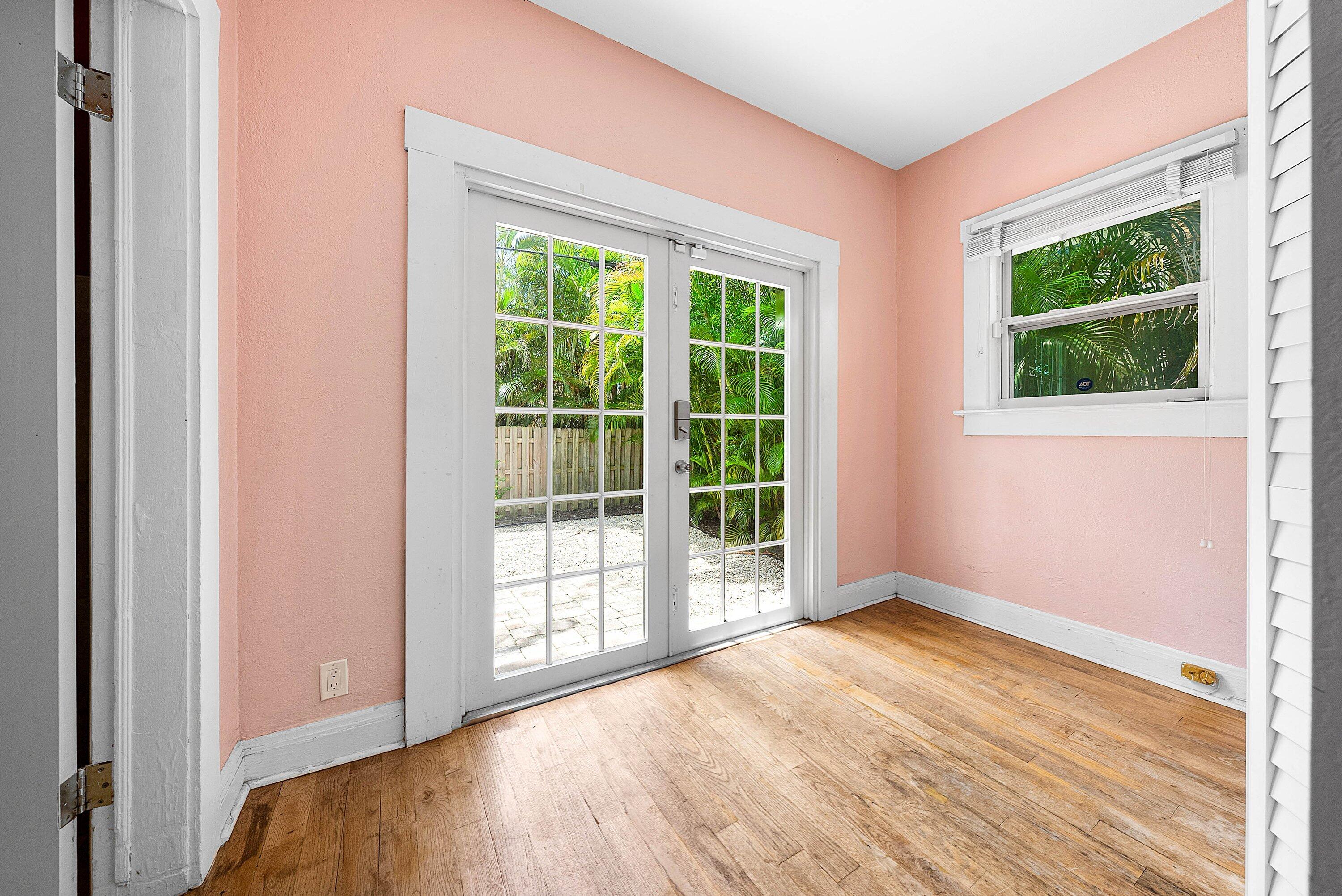 220 Malverne Road West Palm Beach, FL 33405 - Photo 20 of 26 017-220MalverneRoad-WestPalmBeach-FL-334