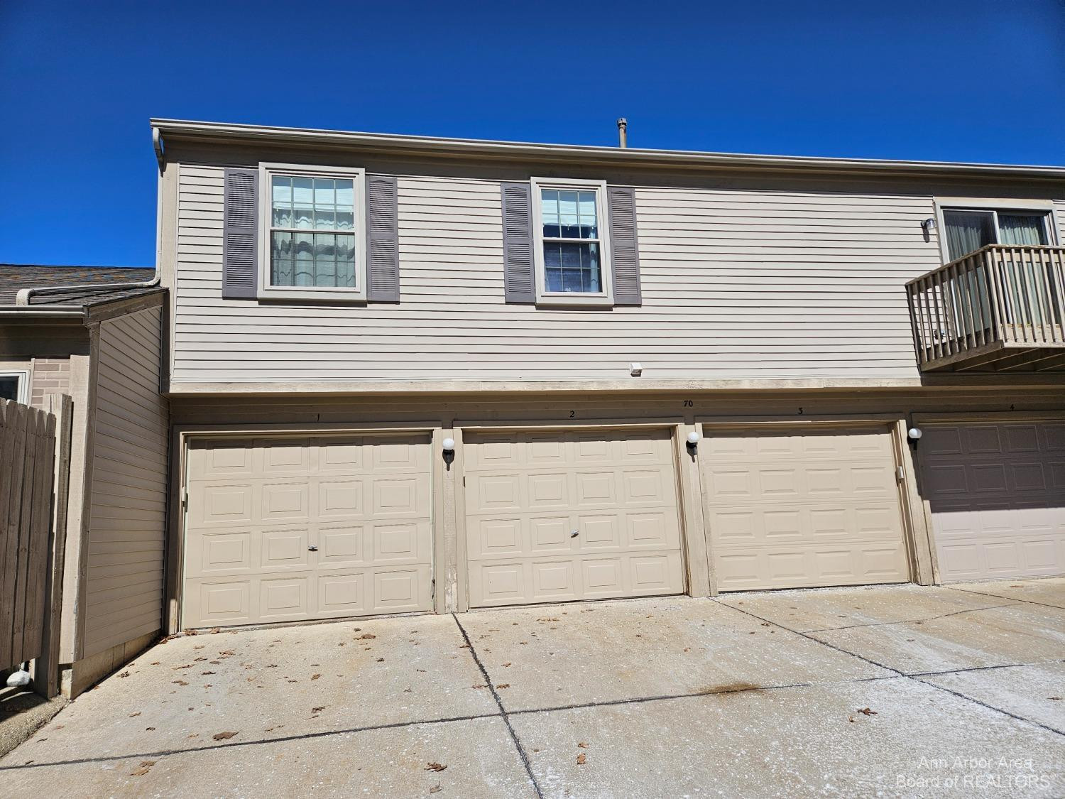 70 Pine Tree Ridge Waterford, MI 48327 - Photo 18 of 19 Photo 18