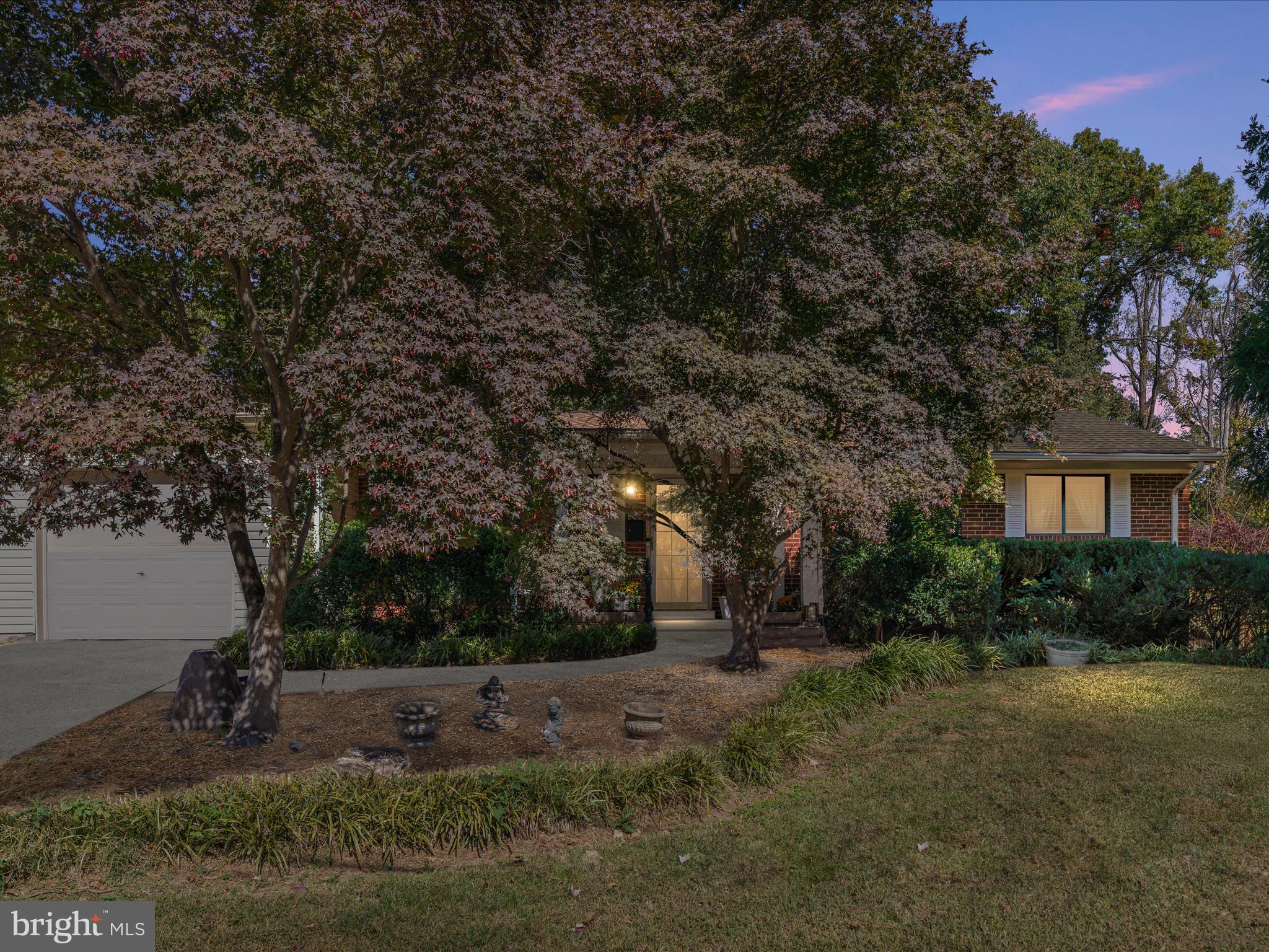 a view of a outdoor space