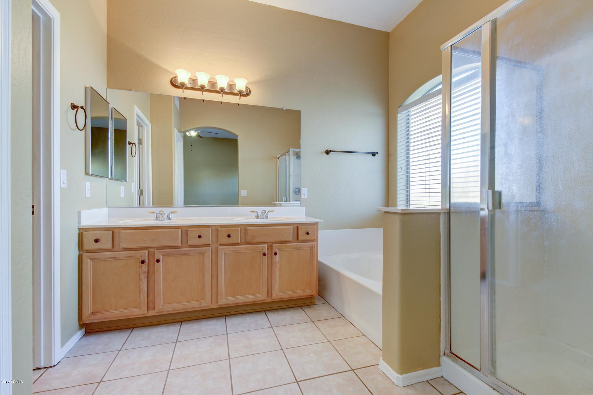 658 East Ranch Road Gilbert, AZ 85296 - Photo 24 of 36 658 East Ranch Road MLS (24)