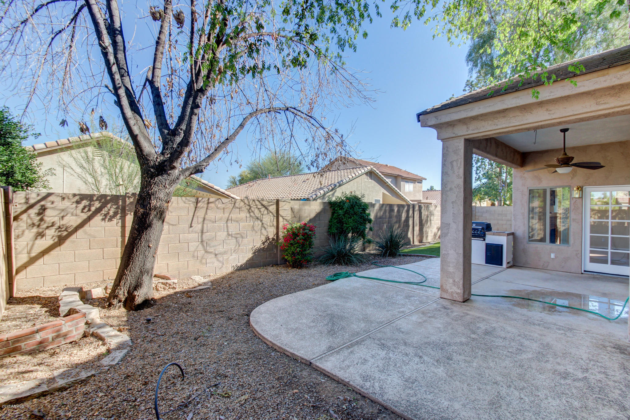 658 East Ranch Road Gilbert, AZ 85296 - Photo 29 of 36 658 East Ranch Road MLS (29)