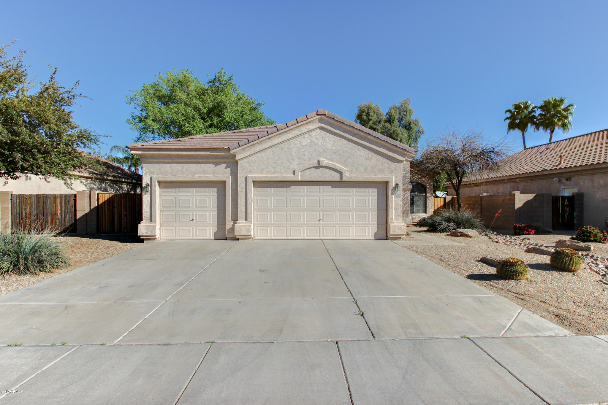 658 East Ranch Road Gilbert, AZ 85296 - Photo 3 of 36 658 East Ranch Road MLS (2)