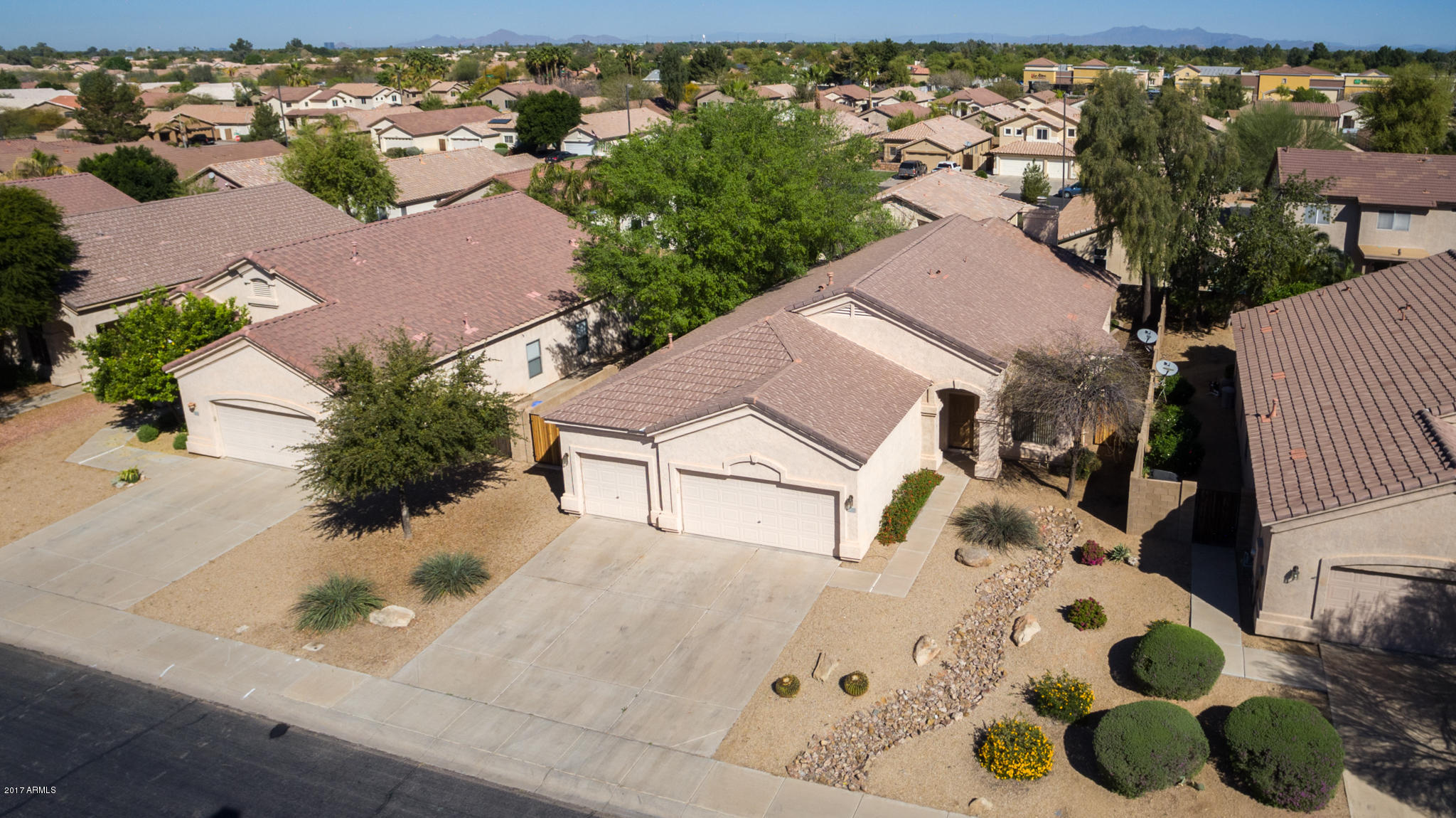 658 East Ranch Road Gilbert, AZ 85296 - Photo 35 of 36 658 East Ranch Road Aerial MLS (5)