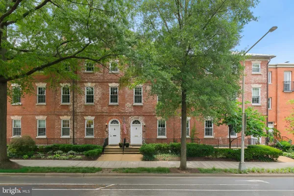 $1,300,000 | 1317 4th Street Southwest, Washington, DC 20024