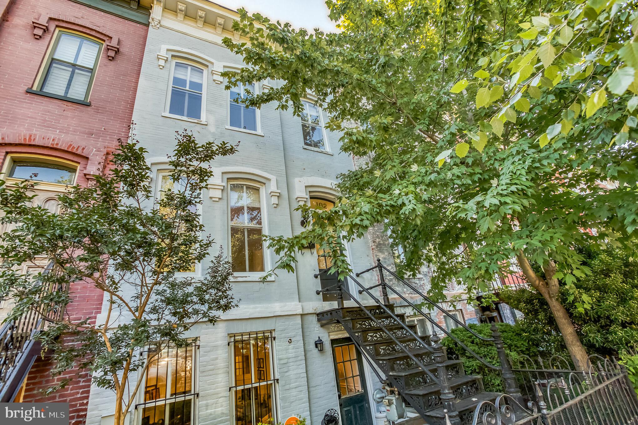 102 4th Street Southeast Washington, DC 20003 - Photo 2 of 3