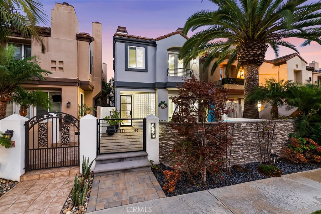 620 22nd Street Huntington Beach, CA 92648 - Photo 1 of 56